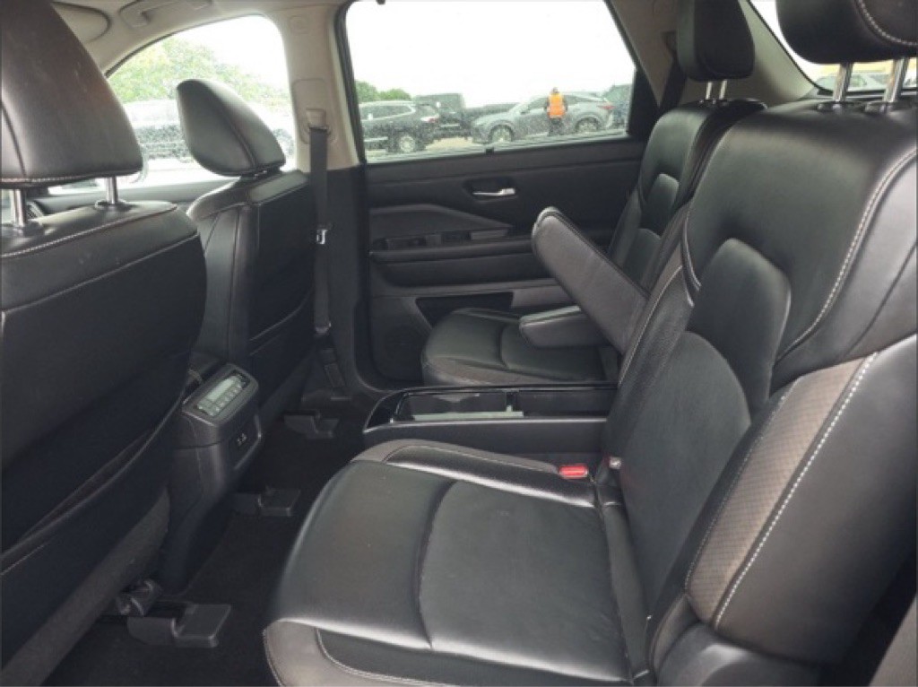 2021 Toyota 4Runner Image 14