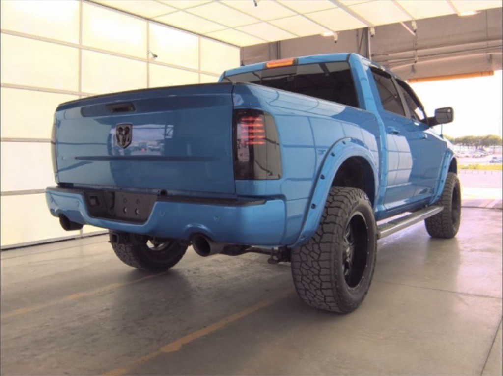 2018 RAM 1500 Image 3