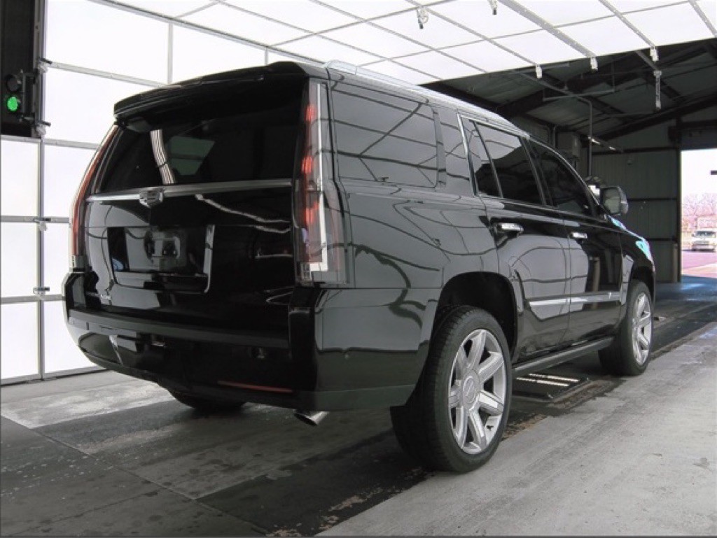 2019 Cadillac Escalade Image 4