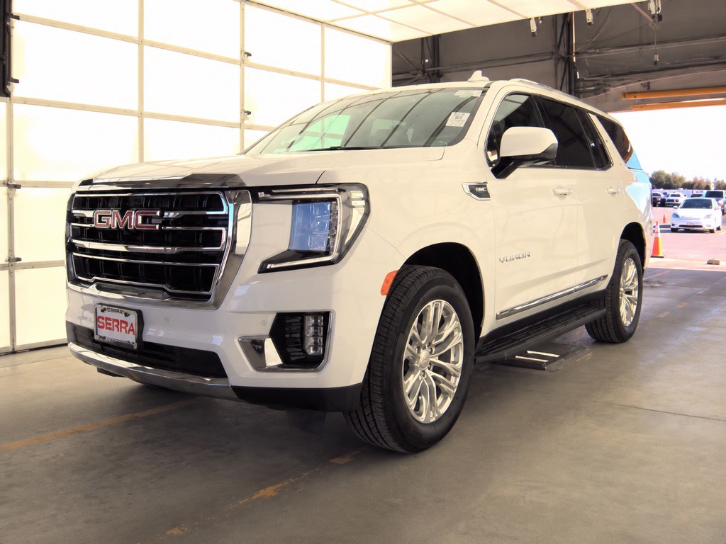 2022 GMC Yukon Image 2
