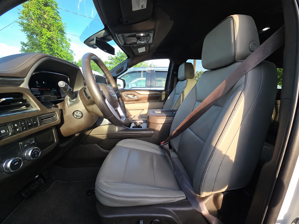 2022 GMC Yukon Image 4