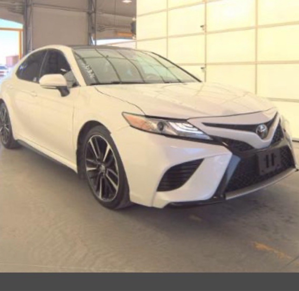 2020 Toyota Camry Image 3