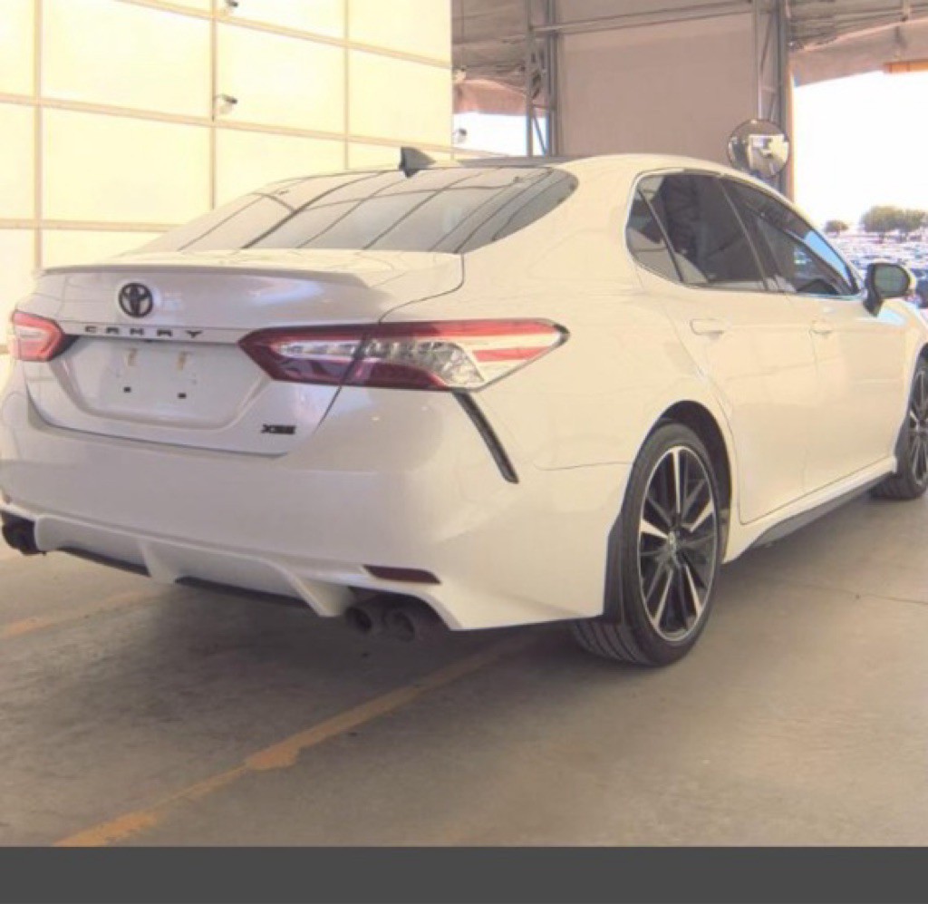 2020 Toyota Camry Image 4