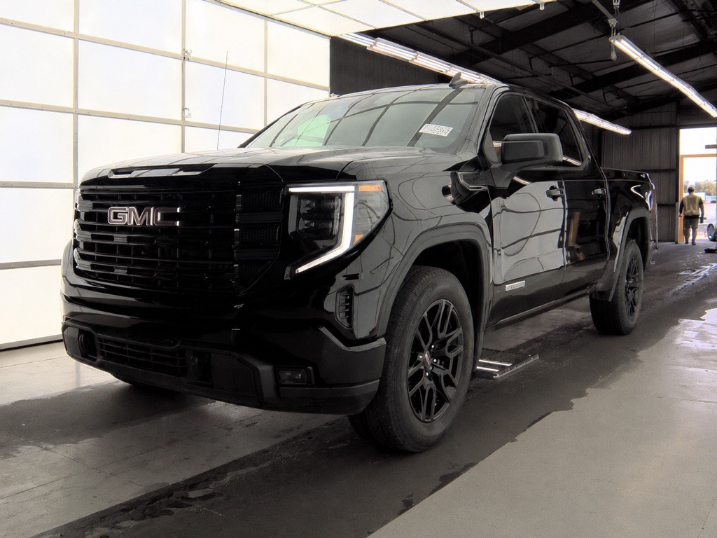 2024 GMC Sierra Image 1
