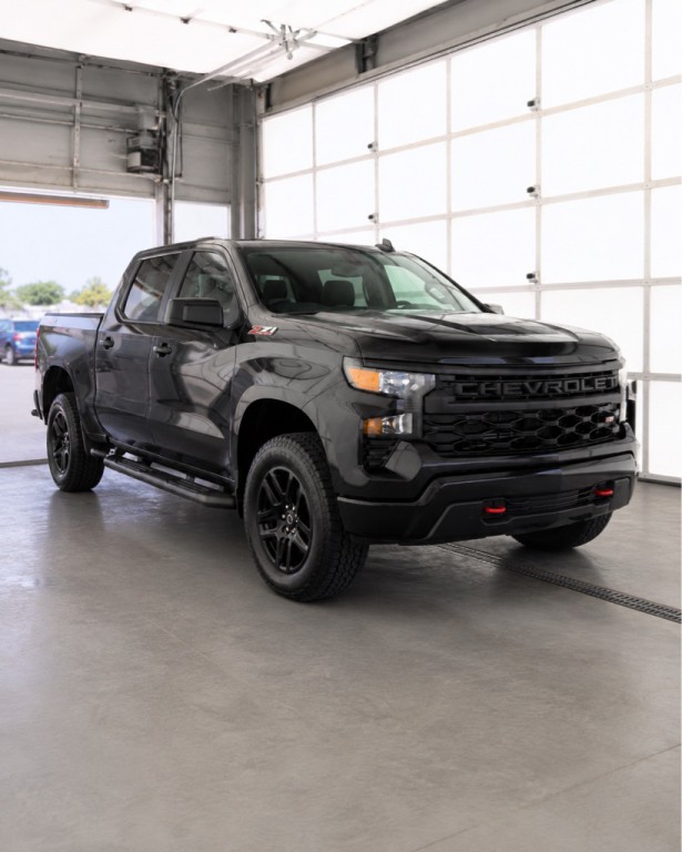 2024 Chevrolet Silverado 1500 Image 4