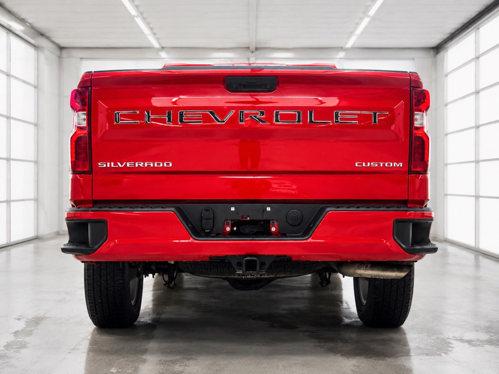 2026 Chevrolet Silverado 1500 Image 3