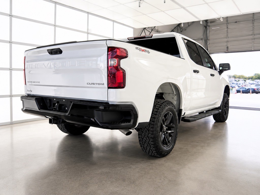 2024 Chevrolet Silverado 1500 Image 4