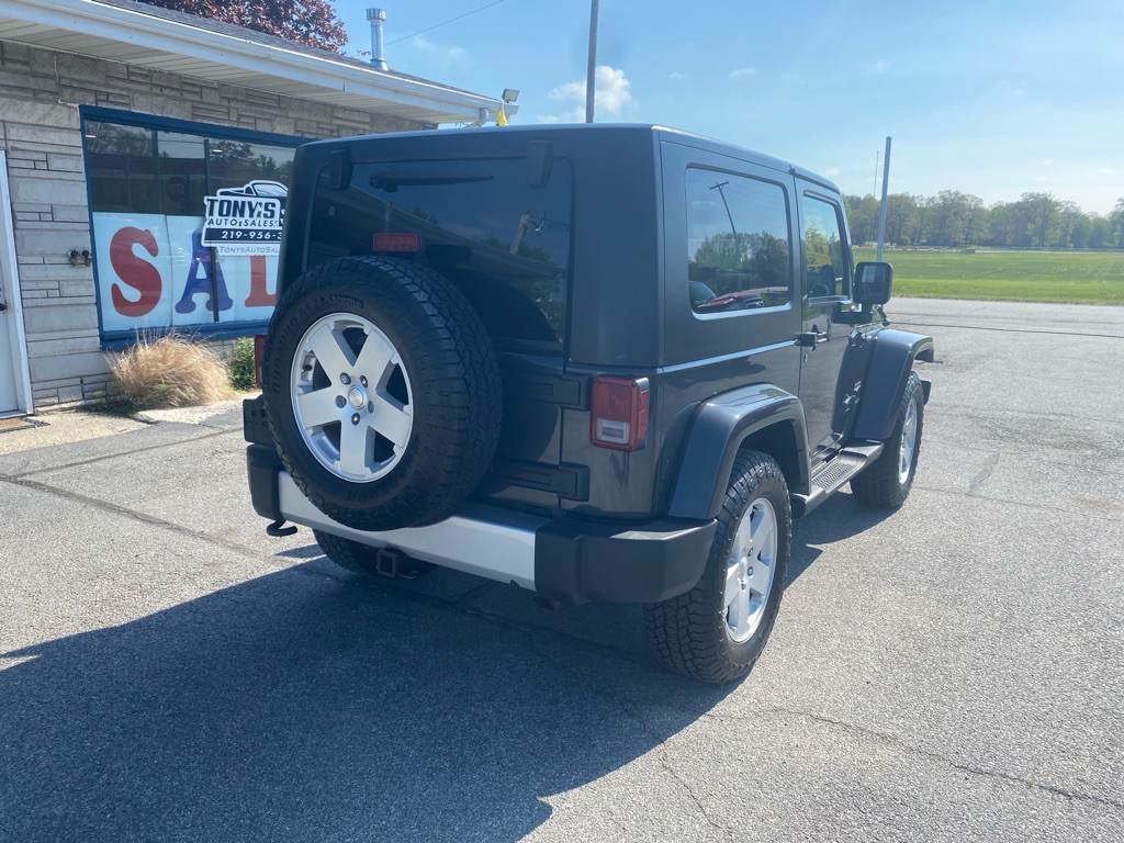 2010 Jeep Wrangler Image 7