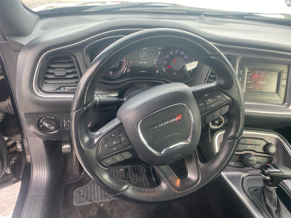 2016 Dodge Challenger Image 21