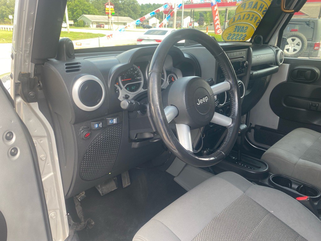 2008 Jeep Wrangler Unlimited Image 9