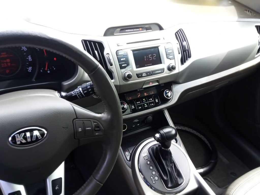 2013 Kia Sportage Image 11