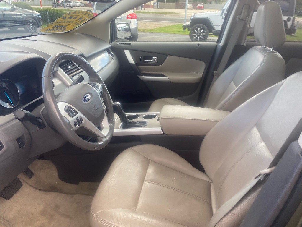 2012 Ford Edge Image 10