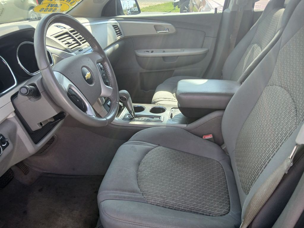 2012 Chevrolet Traverse Image 11