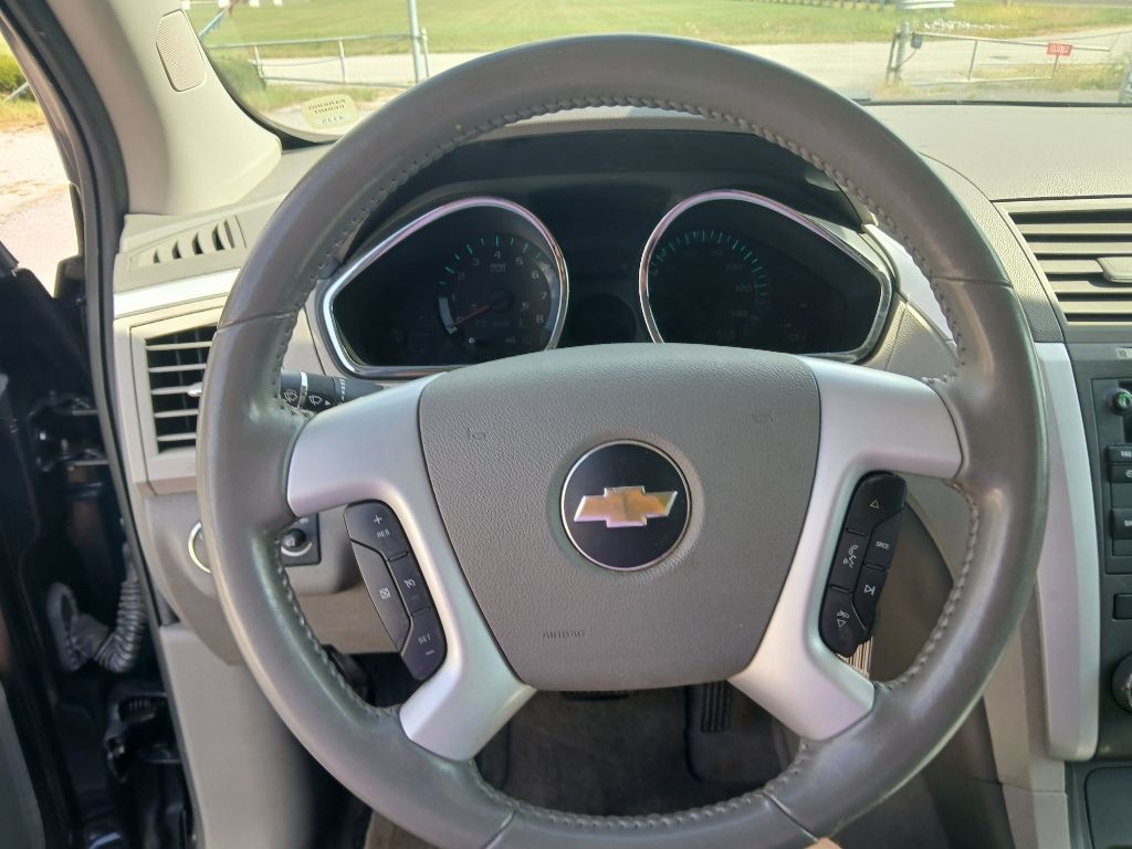 2012 Chevrolet Traverse Image 12