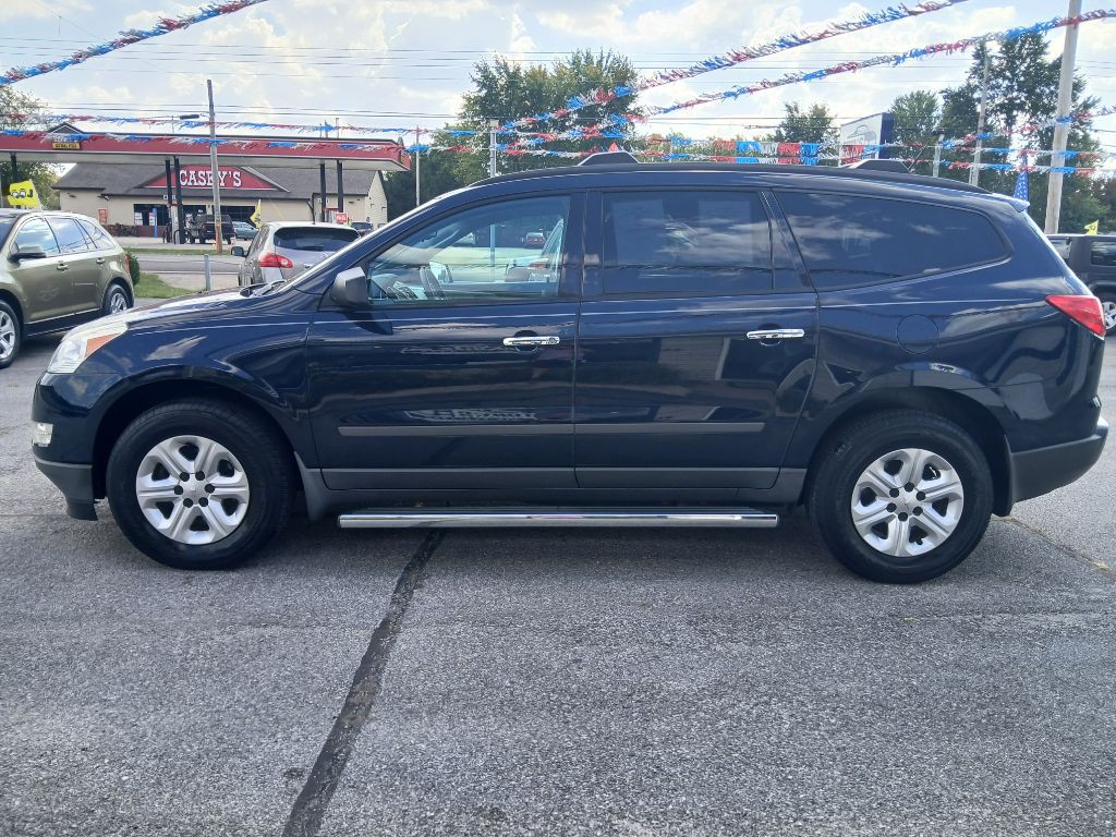 2012 Chevrolet Traverse Image 3