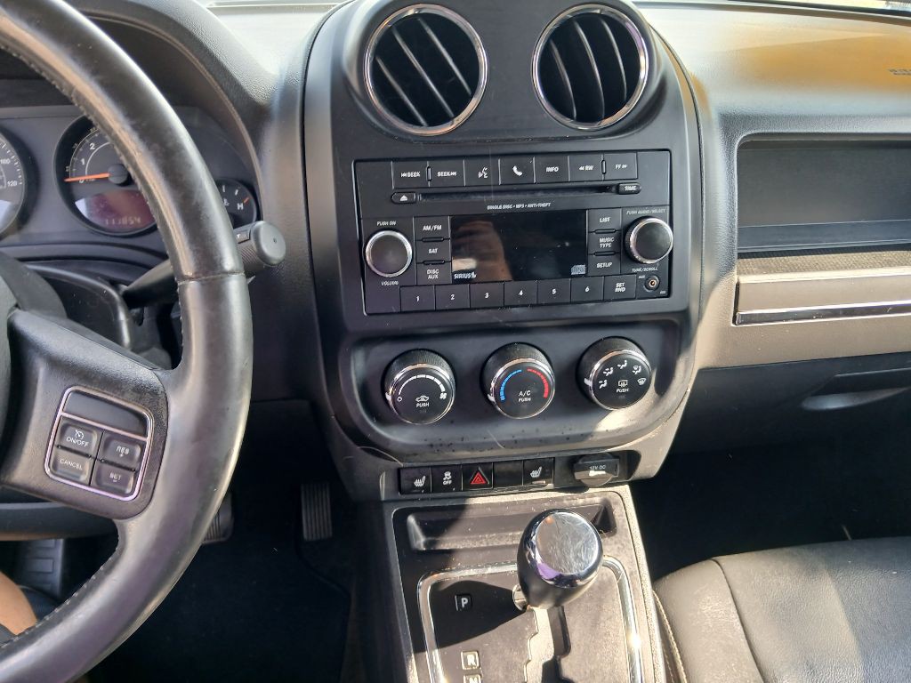 2015 Jeep Patriot Image 12