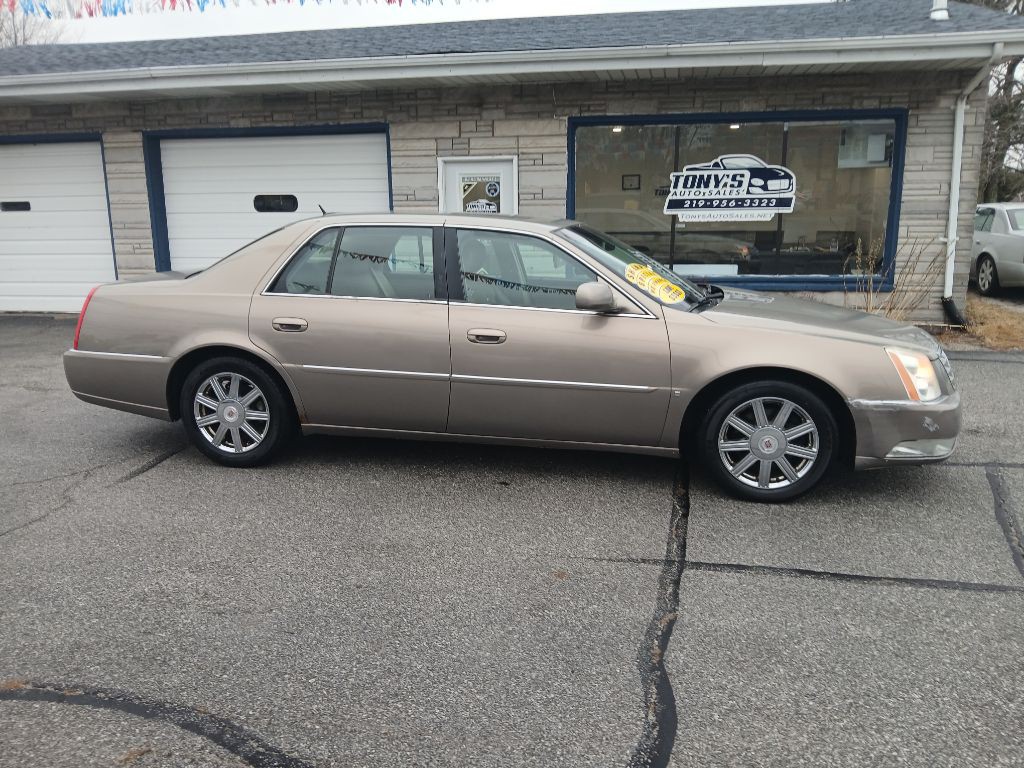 2007 Cadillac DTS Image 8