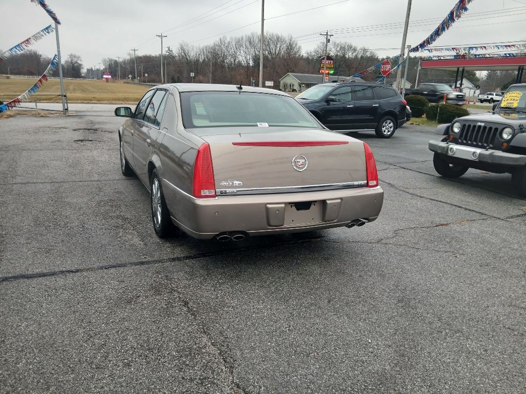 2007 Cadillac DTS Image 16