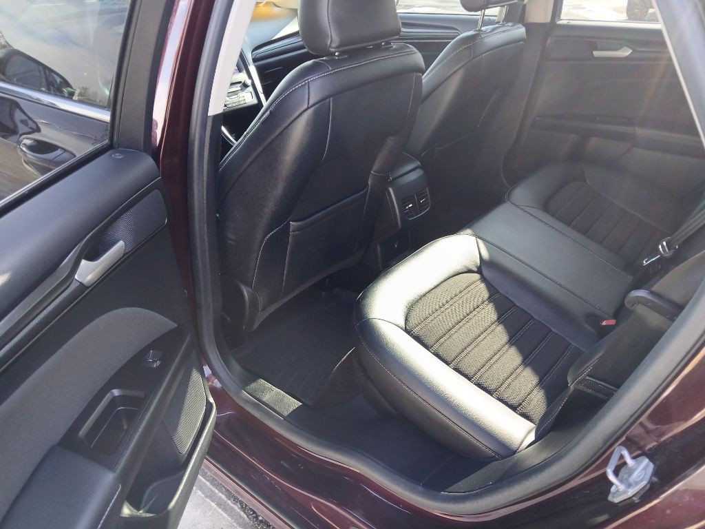 2018 Ford Fusion Image 10