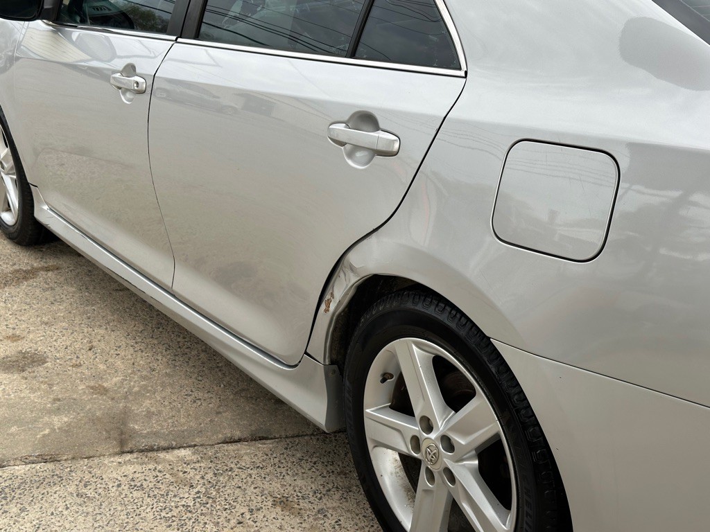 2014 Toyota Camry Image 6