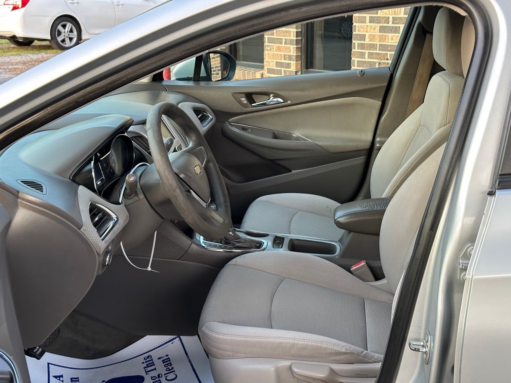 2017 Chevrolet Cruze Image 7