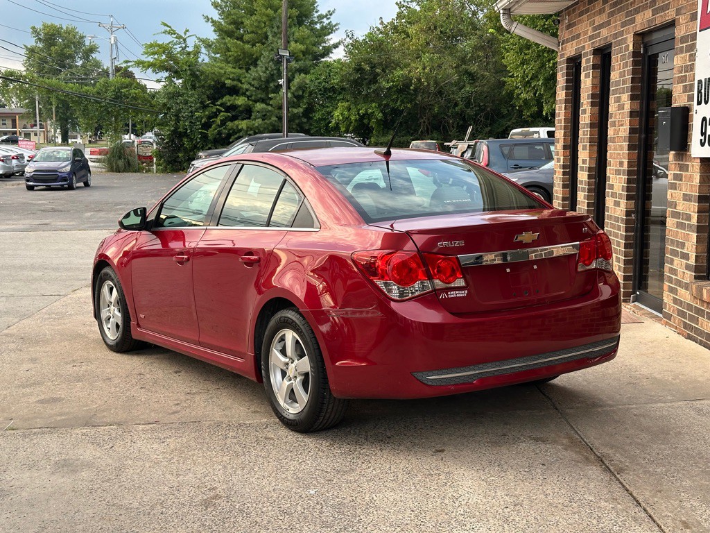 2011 Chevrolet Cruze Image 5