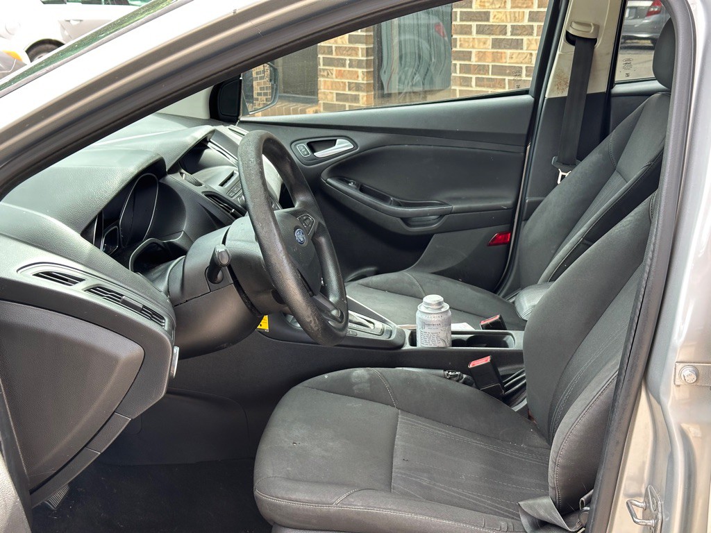 2015 Ford Focus Image 6