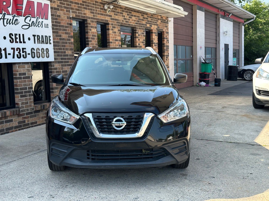 2019 Nissan Kicks Image 2