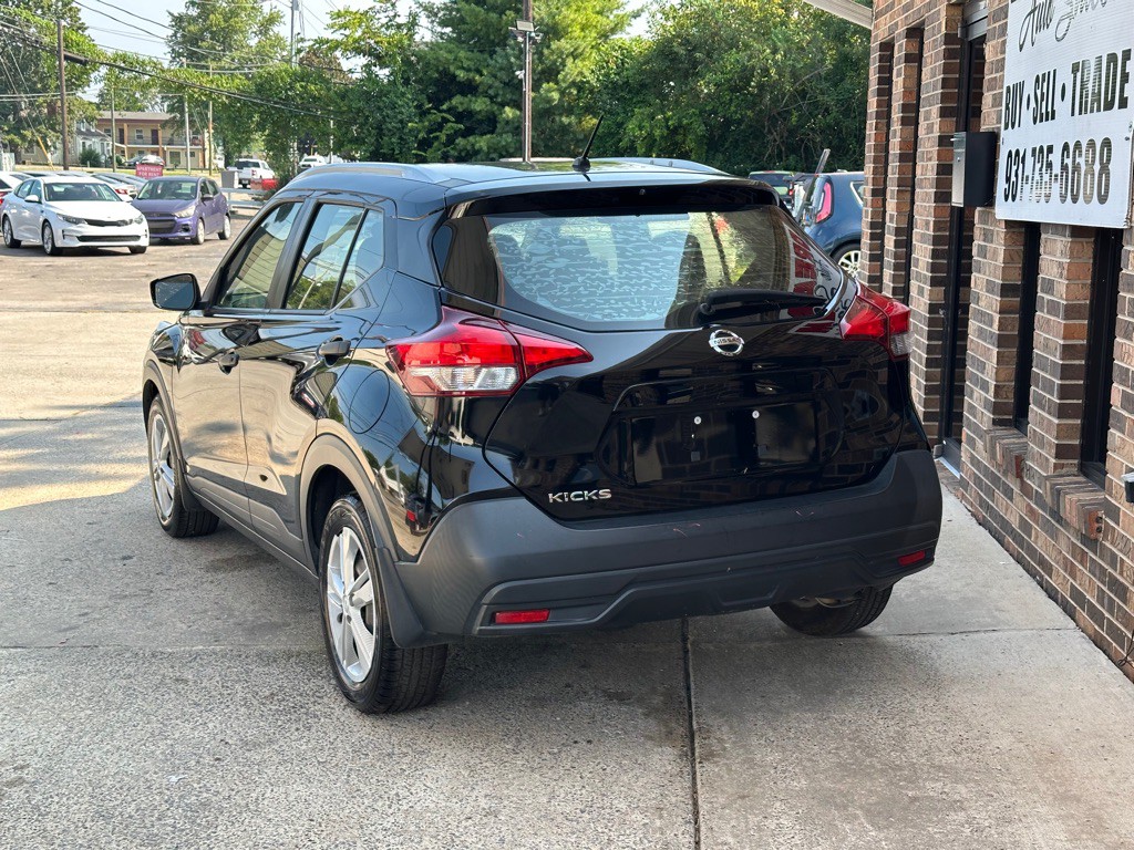 2019 Nissan Kicks Image 4