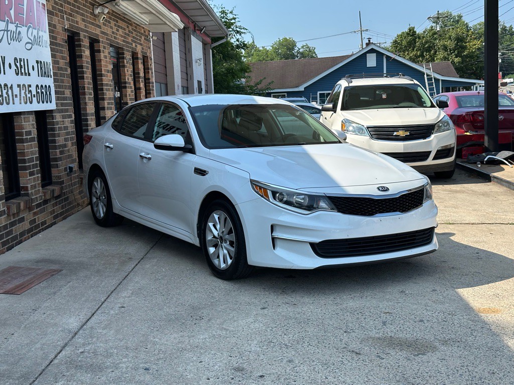 2017 Kia Optima Image 4