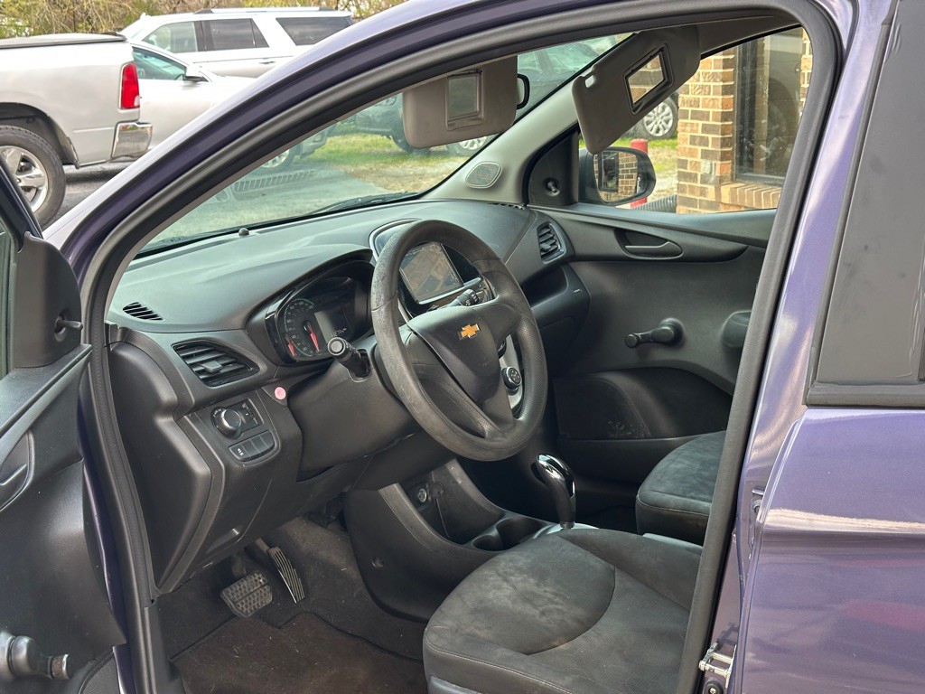 2016 Chevrolet Spark Image 6