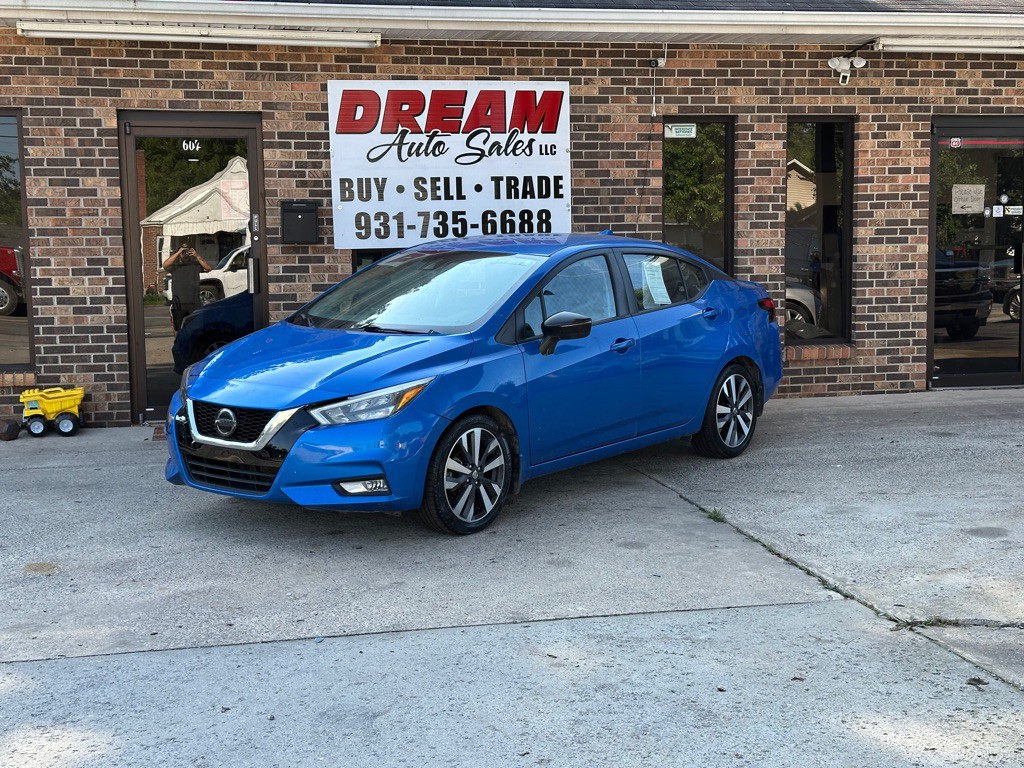 2020 Nissan Versa Image 2