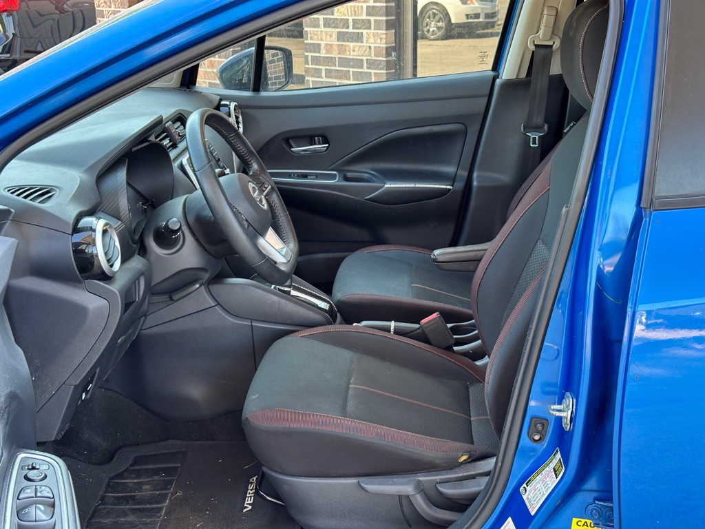 2020 Nissan Versa Image 6