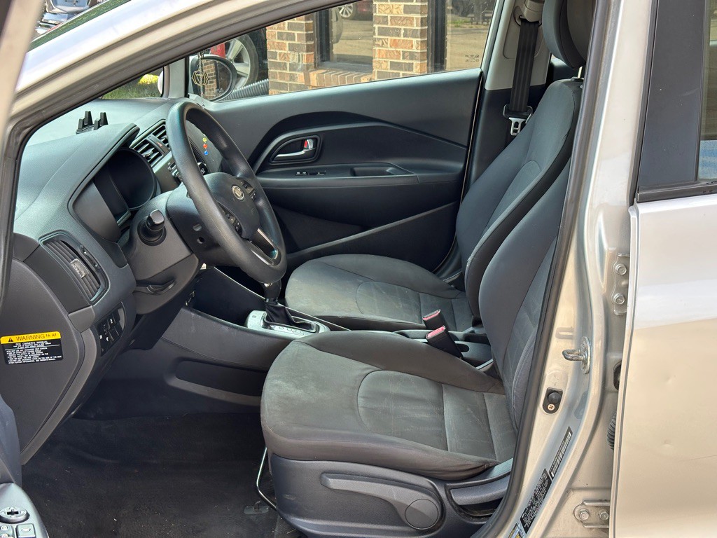 2012 Kia Rio Image 6