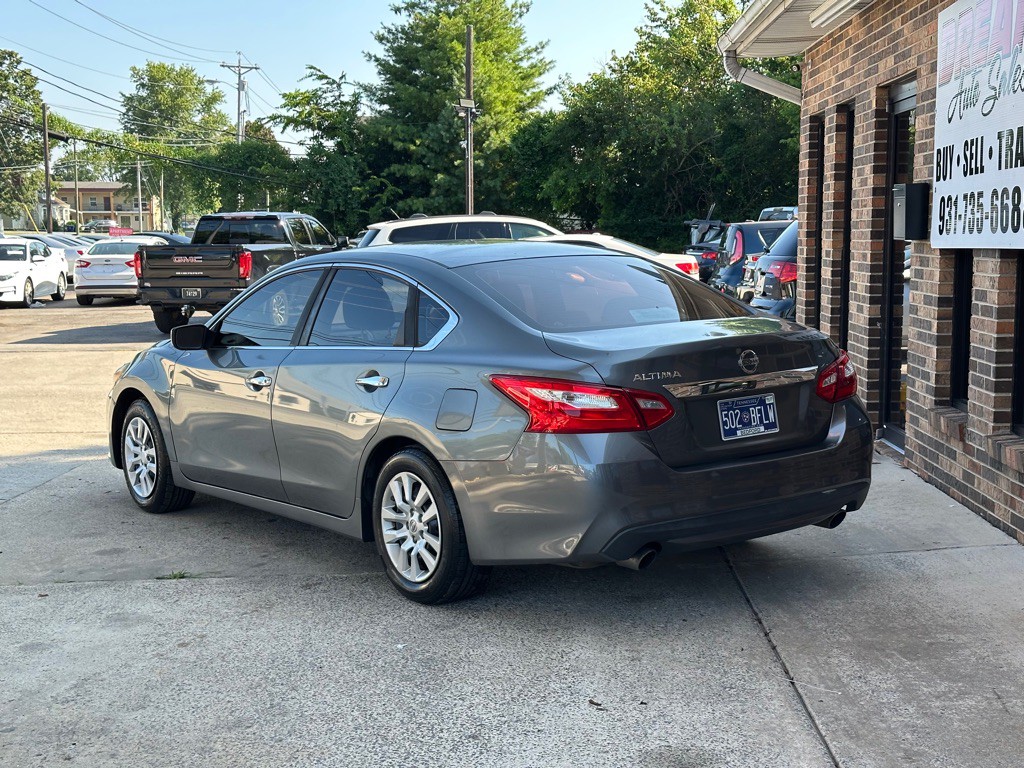 2016 Nissan Altima Image 5