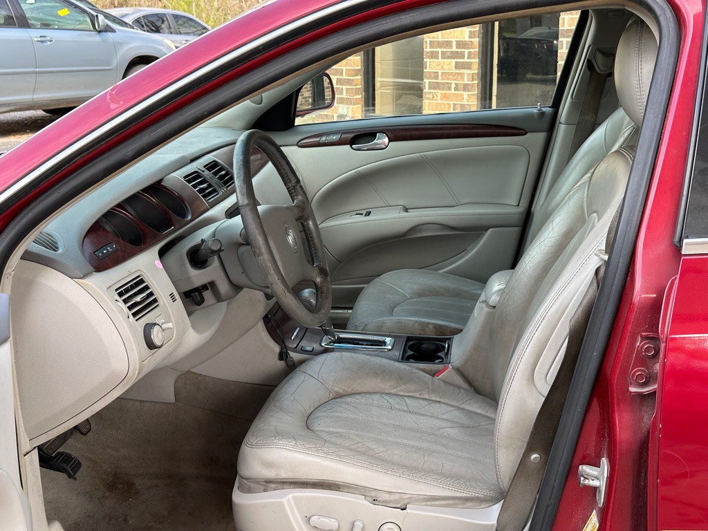 2007 Buick Lucerne Image 5