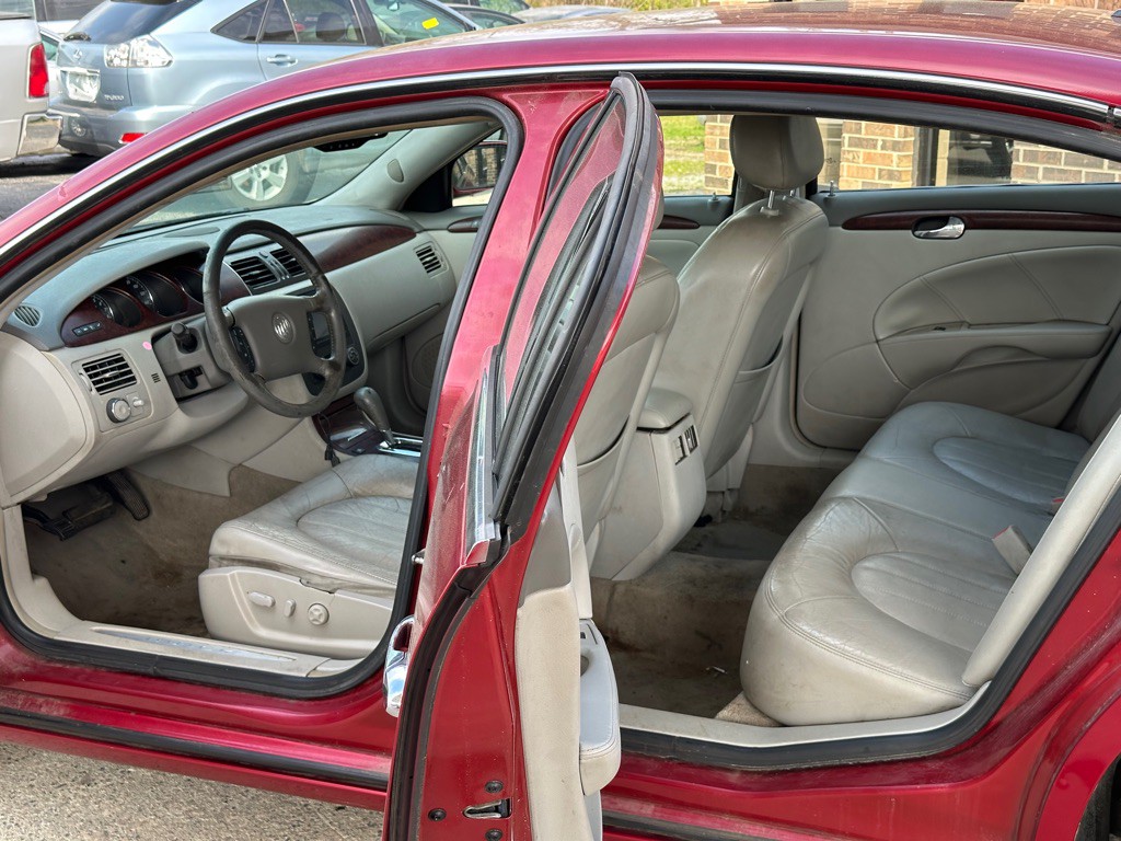 2007 Buick Lucerne Image 6