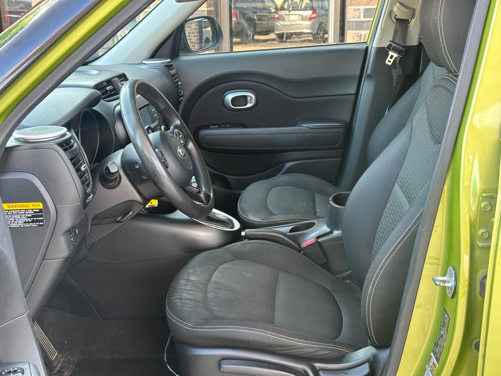 2016 Kia Soul Image 6