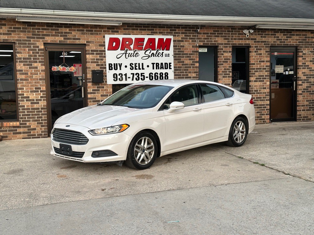 2015 Ford Fusion Image 2