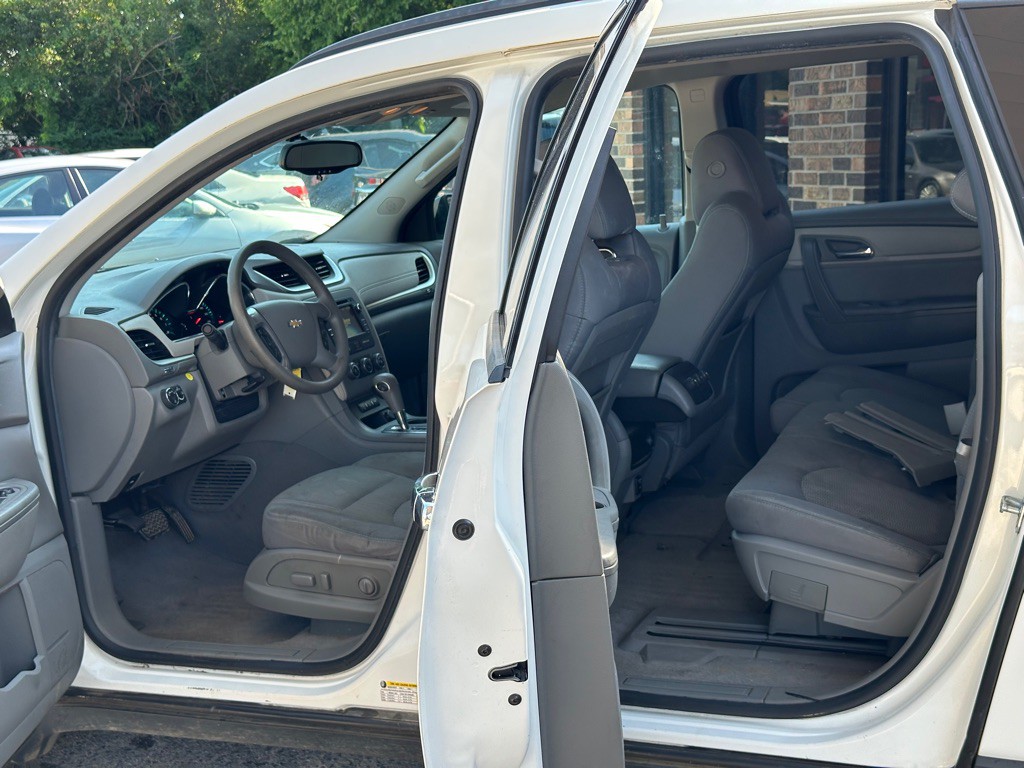2014 Chevrolet Traverse Image 7