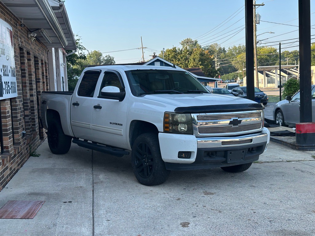 2011 Chevrolet Silverado 1500 Image 4