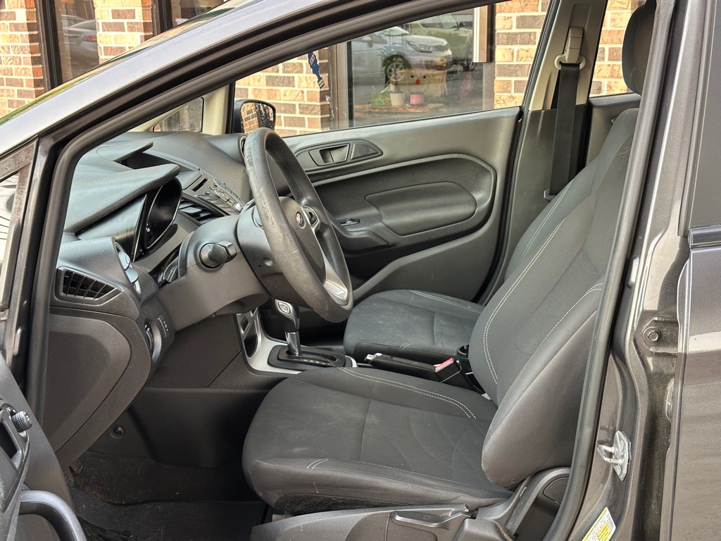 2018 Ford Fiesta Image 6