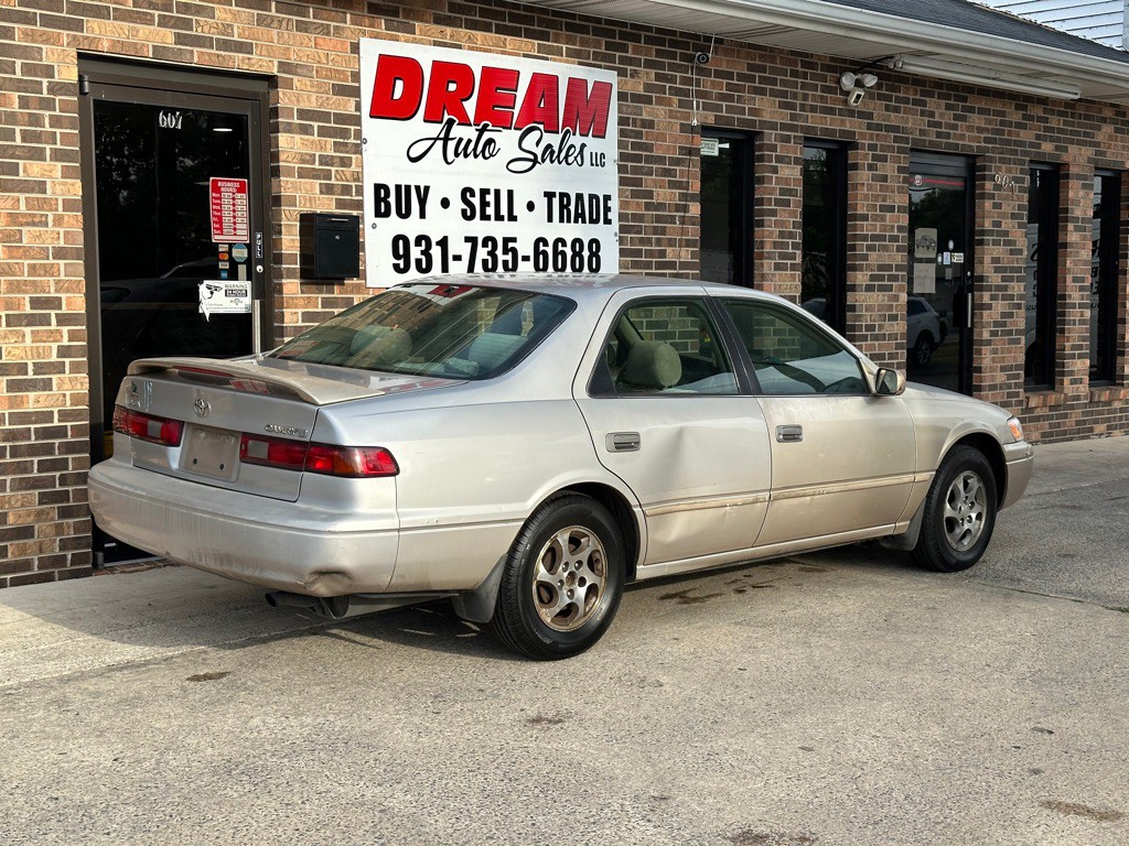 1998 Toyota Camry Image 3