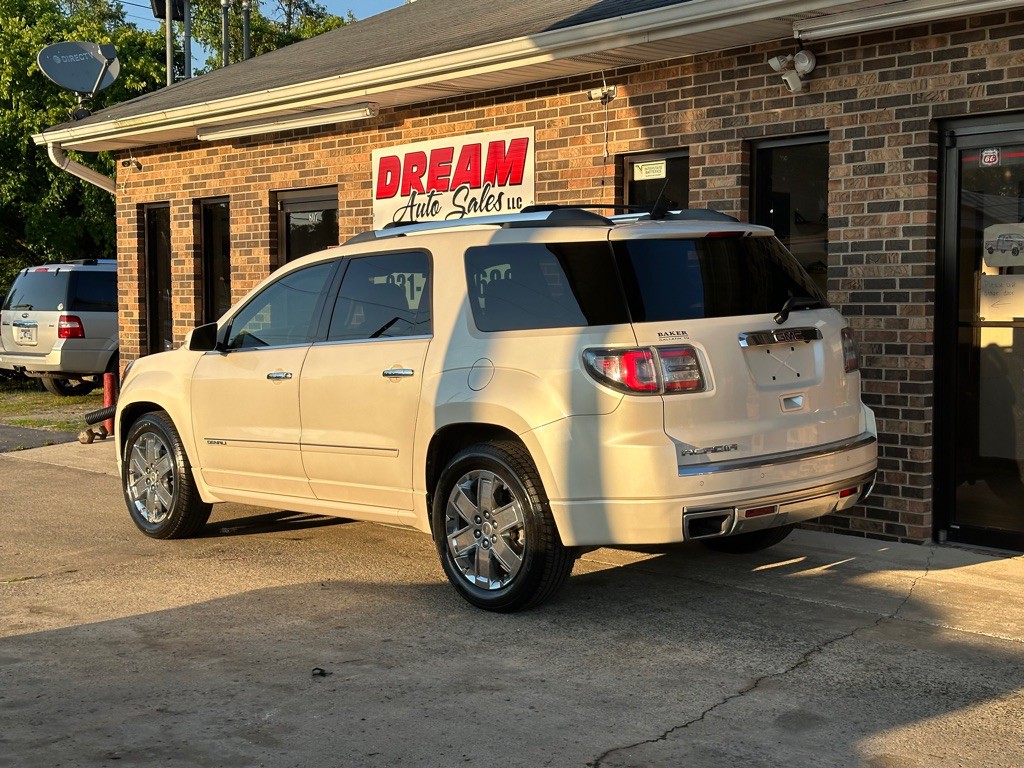 2014 GMC Acadia Image 2