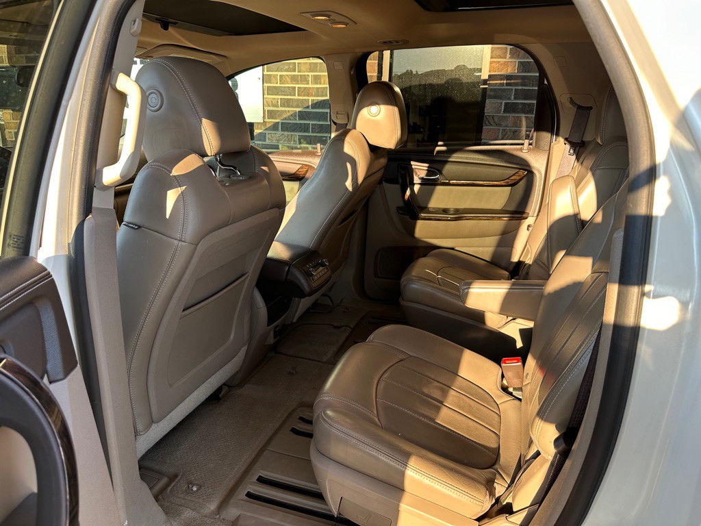 2014 GMC Acadia Image 8