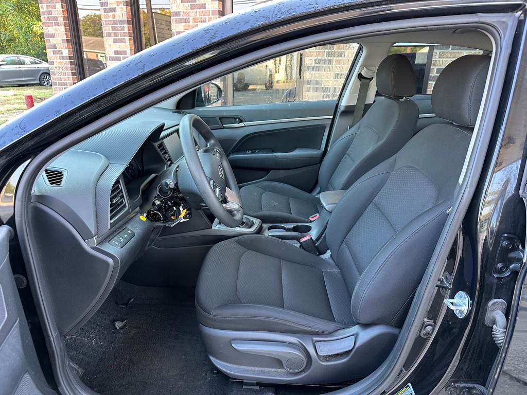 2019 Hyundai Elantra Image 6