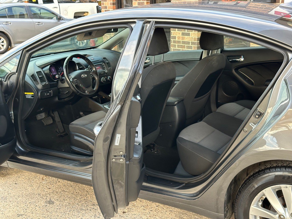 2014 Kia Forte Image 7