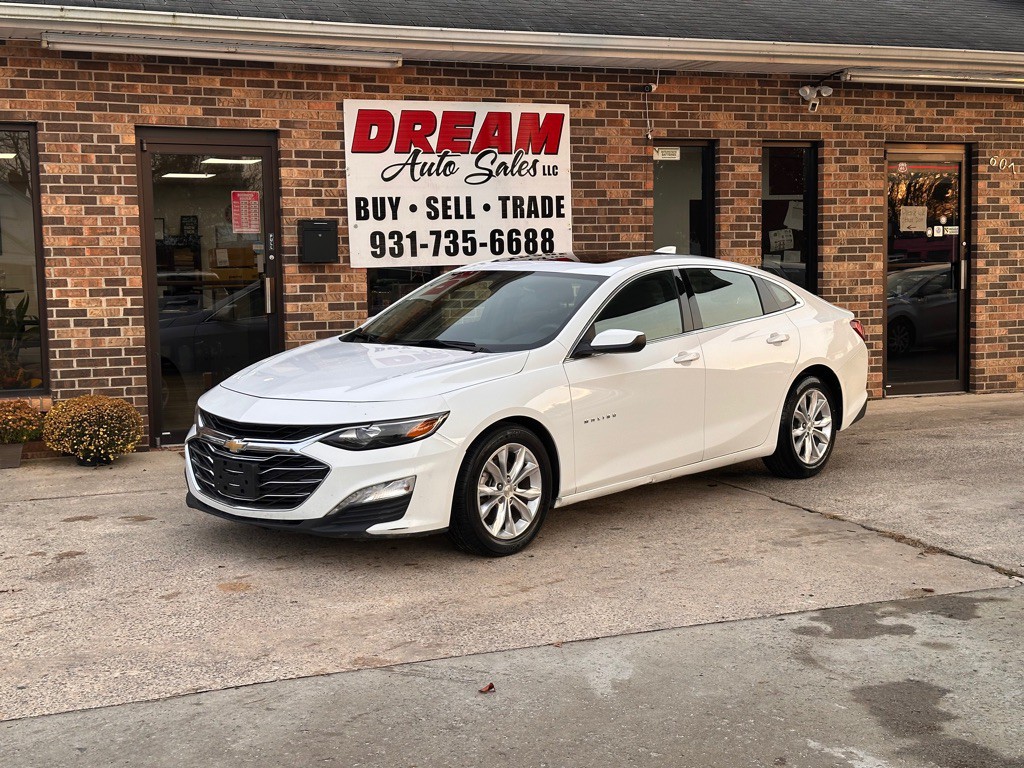 2022 Chevrolet Malibu Image 2