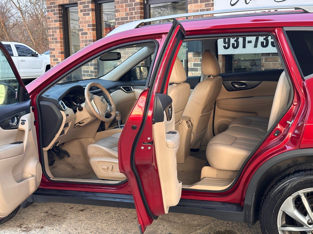 2015 Nissan Rogue Image 7