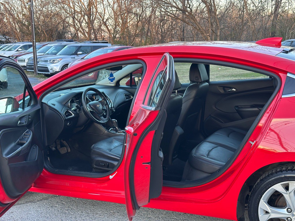 2017 Chevrolet Cruze Image 8